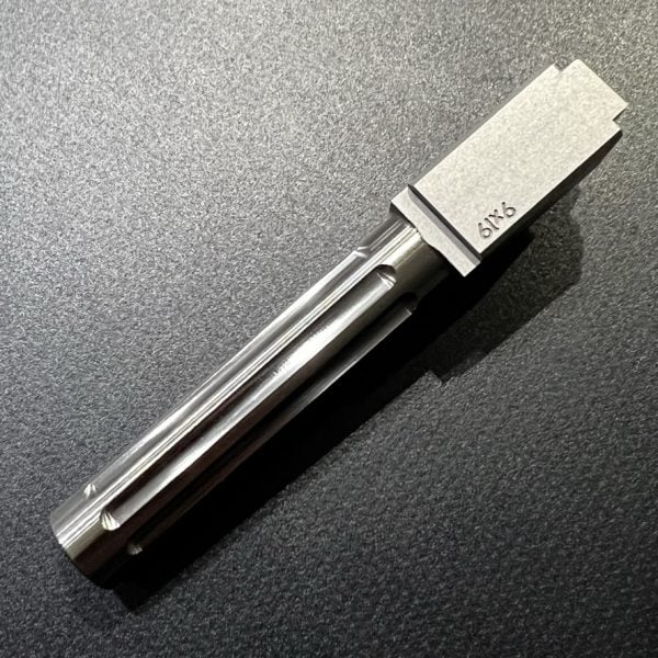 Boresight Solutions ADVANTAGE precision barrel for GLOCK 34 gen 5, stainless/fluted Boresight Solutions ADVANTAGE precision barrel for GLOCK 34 gen 5, stainless/fluted