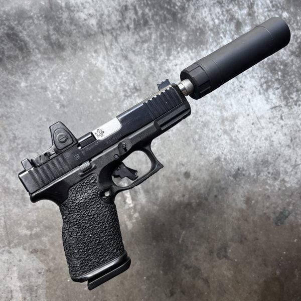 Boresight Solutions ADVANTAGE precision barrel for GLOCK 48, THREADED stainless/fluted. Boresight Solutions ADVANTAGE precision barrel for GLOCK 48, THREADED stainless/fluted.