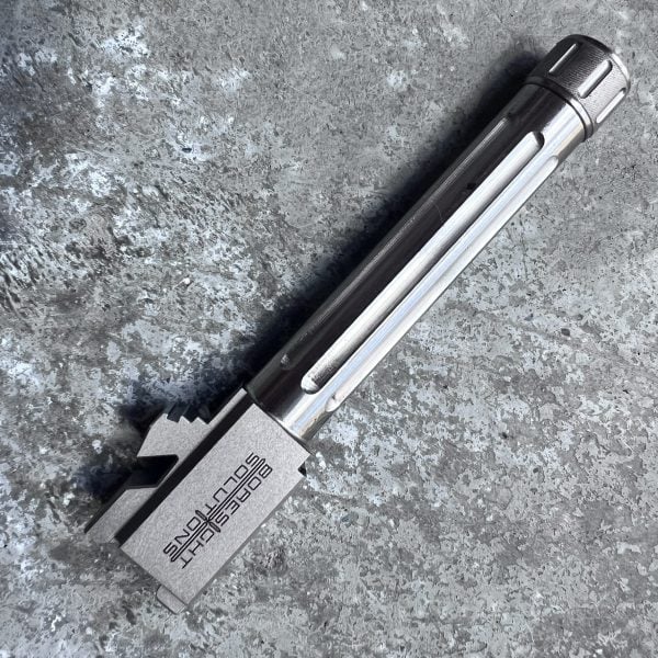 Boresight Solutions ADVANTAGE precision barrel for GLOCK 48, THREADED stainless/fluted. Boresight Solutions ADVANTAGE precision barrel for GLOCK 48, THREADED stainless/fluted.