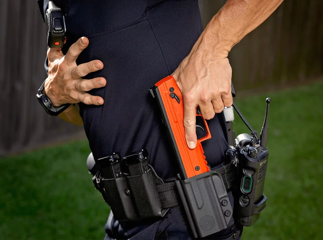BYRNA LE Pistol (BLACK) BYRNA LE Pistol (BLACK)