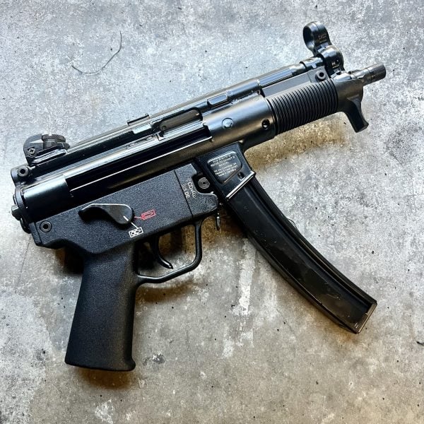Heckler & Koch HK SP5K-PDW 9mm pistol, semi auto. 2x 30 round mags. FREE SHIPPING Heckler & Koch HK SP5K-PDW 9mm pistol, semi auto. 2x 30 round mags. FREE SHIPPING