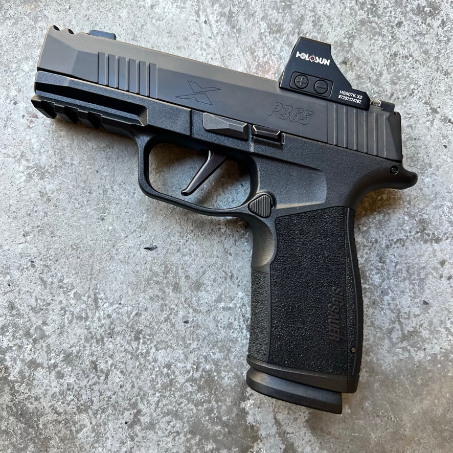 Sig Sauer P365X-MACRO Comp 9mm, 17 round, Holosun 507K. Free shipping Sig Sauer P365X-MACRO Comp 9mm, 17 round, Holosun 507K. Free shipping